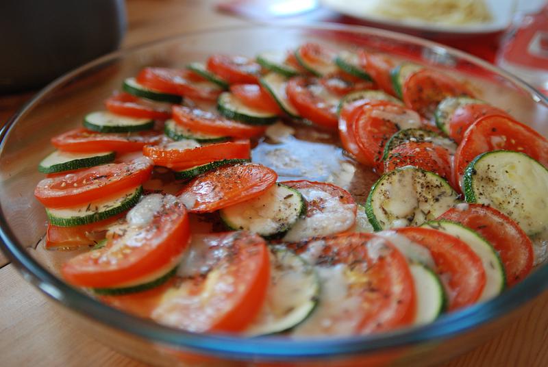 Gratin de courgettes et tomates