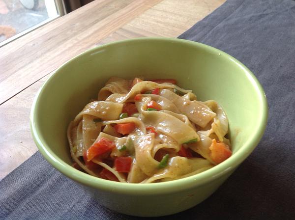 Chinese pikante pastasalade