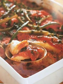 Vistajine met tomaat en aardappel