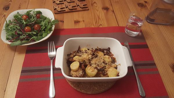 Aardappelen met cantharellen in de oven