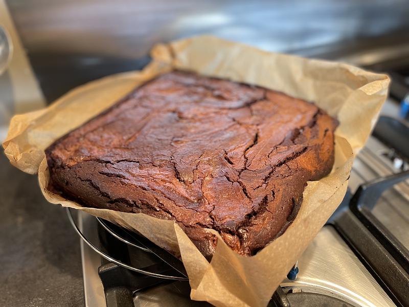 Pindakaas-karamelbrownies