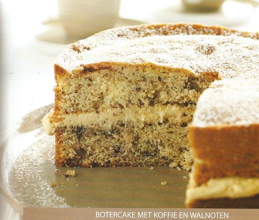 Botercake met koffie en walnoten