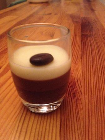 Pavé van drie kleuren chocolade